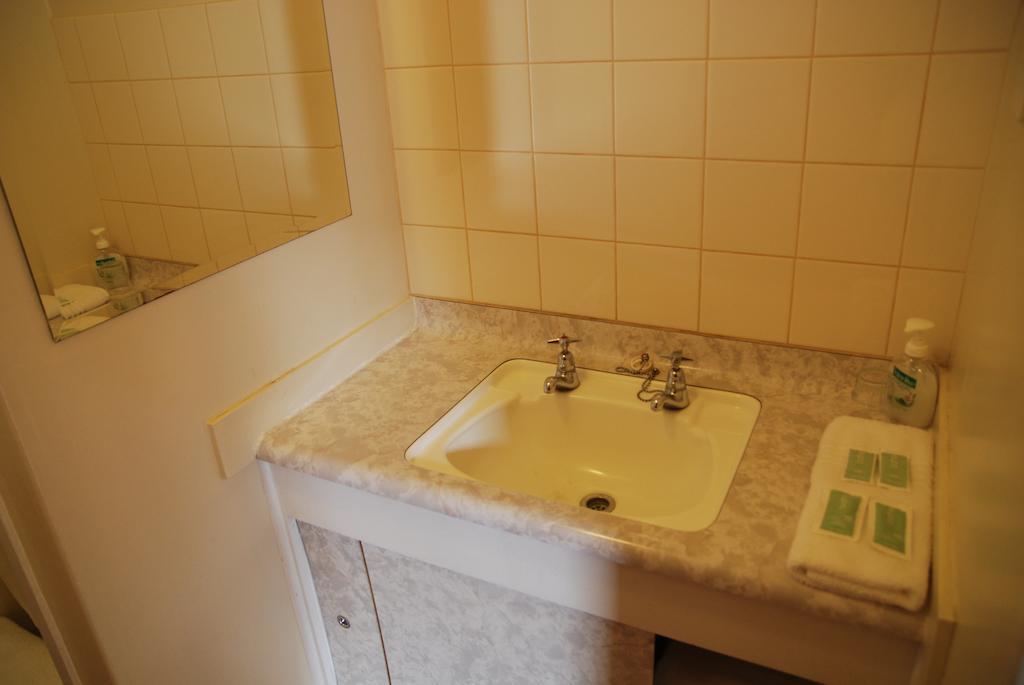 Manhattan Lodge Motel Hamilton Bilik gambar