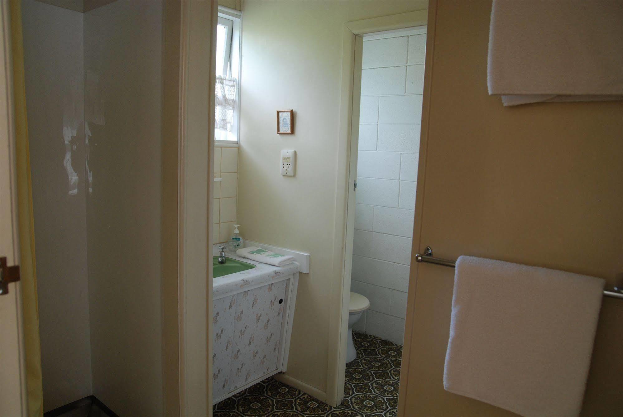 Manhattan Lodge Motel Hamilton Luaran gambar