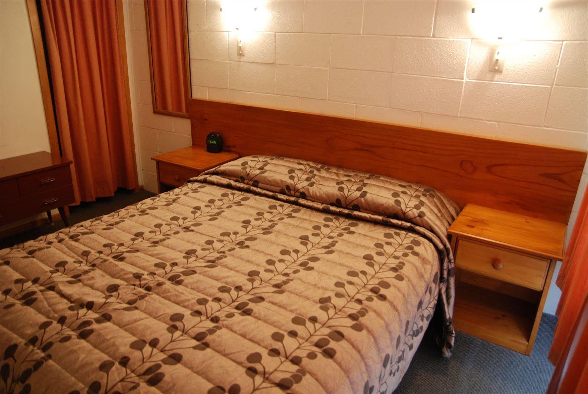 Manhattan Lodge Motel Hamilton Luaran gambar