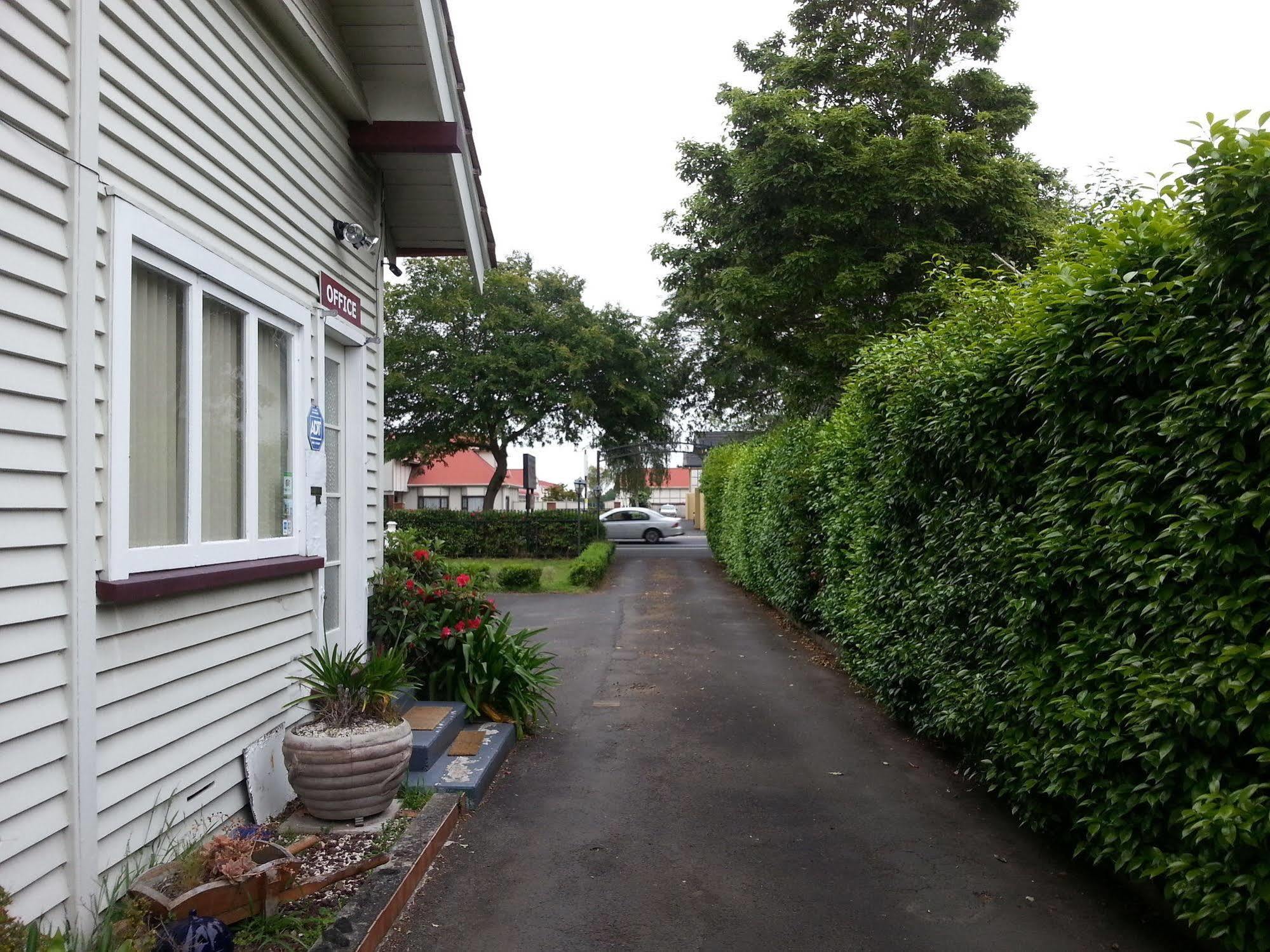 Manhattan Lodge Motel Hamilton Luaran gambar