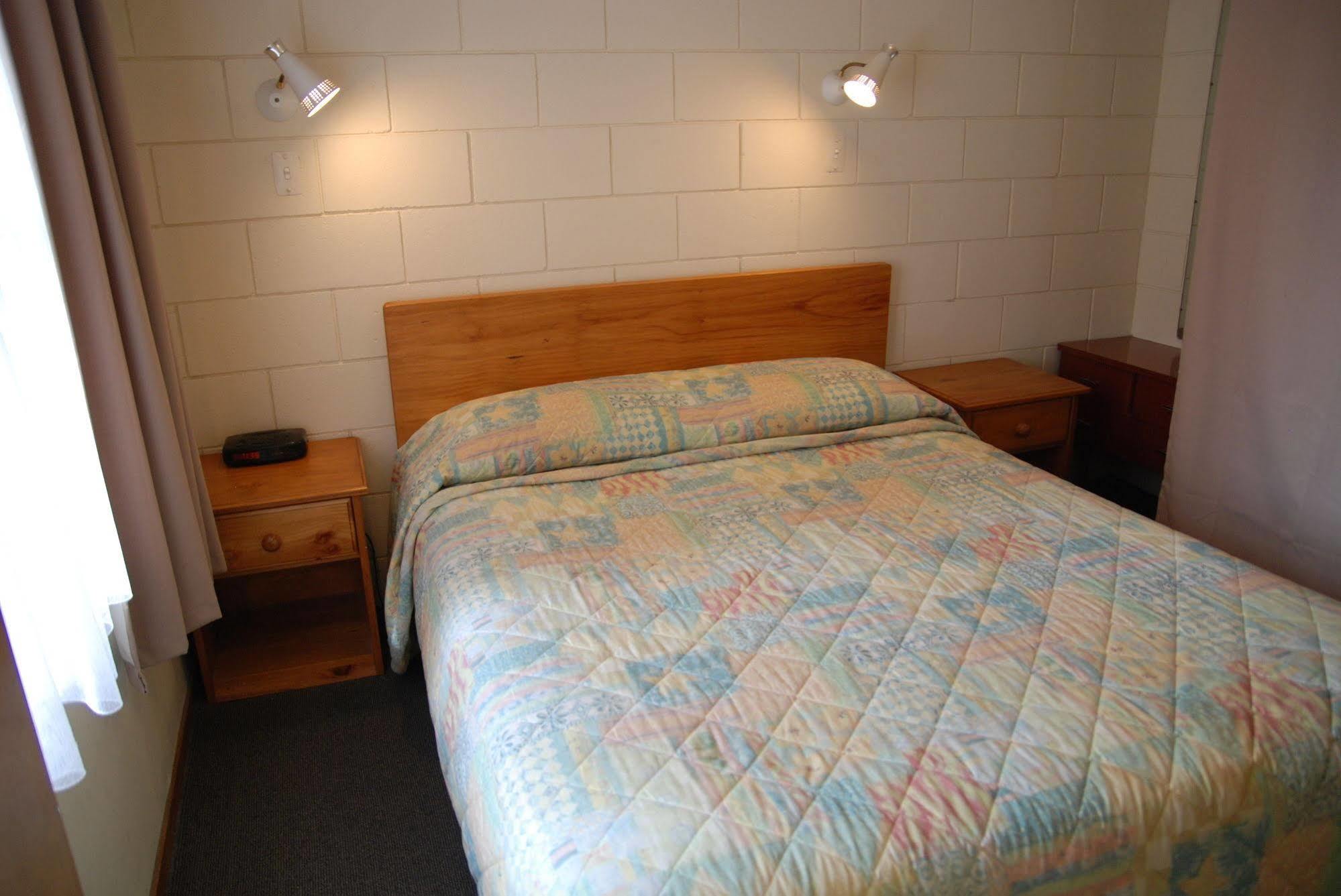 Manhattan Lodge Motel Hamilton Luaran gambar